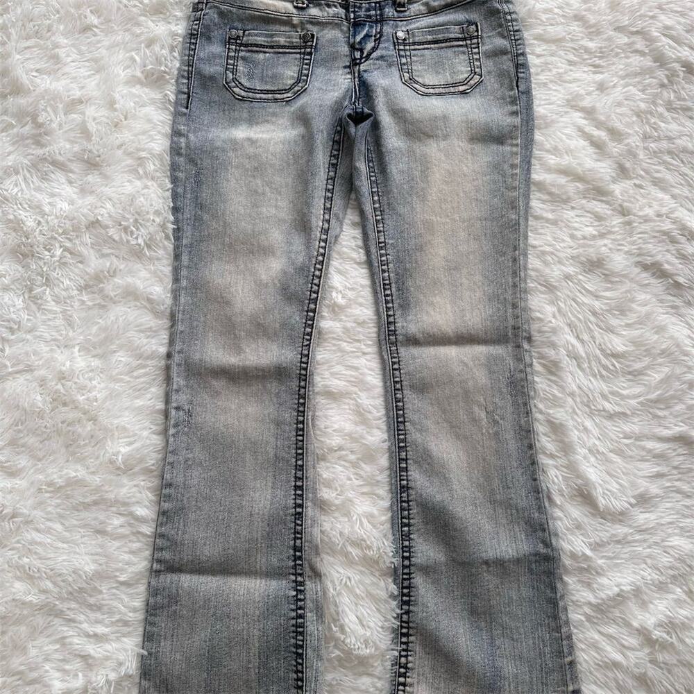 🌸3/$15🌸 WALLFLOWER Women's Bootcut Jeans Medium Wash Gray Denim Flared Size 28 - Picture 3 of 16